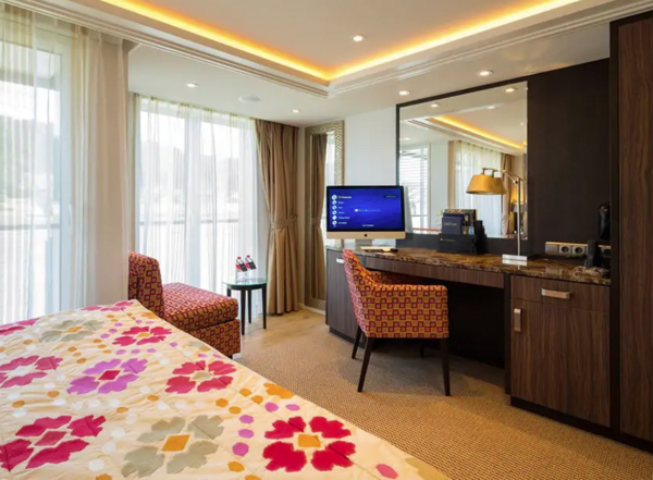 Amawaterways - Amalucia - CAT.AA & CAT.AB Staterooms 6.png